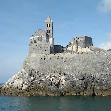 At The Sea With Wonderful View Near 5 Terre Apartamento Moneglia